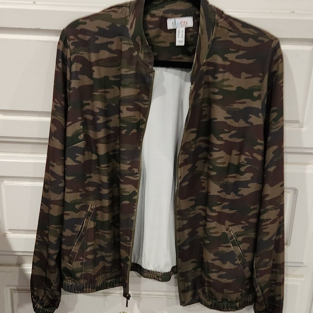 SALE!  New Lightweight Jacket
